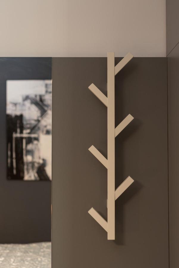The Chic Minimalist - Apartment Iasi Esterno foto